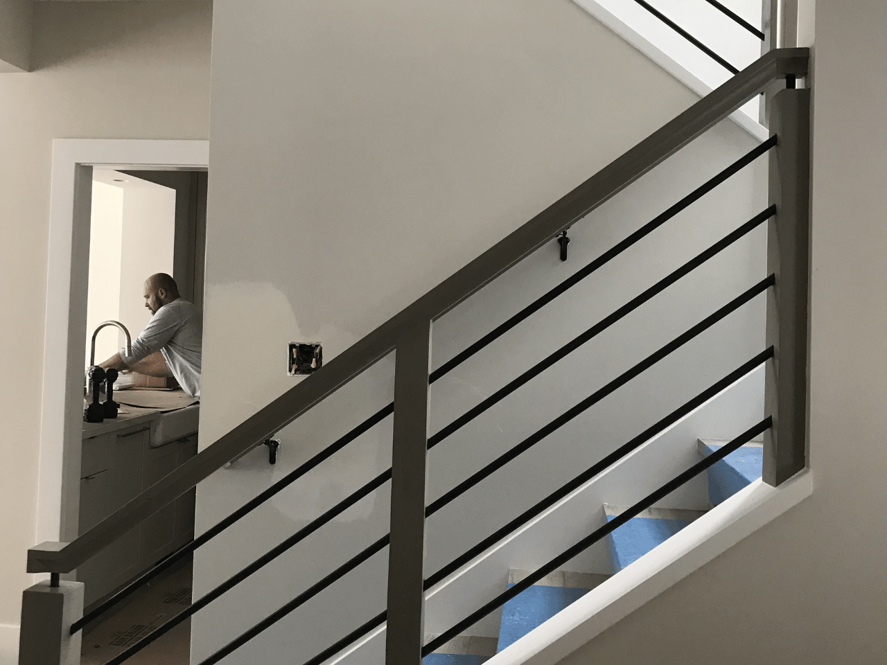 Horizontal Bar Banister with Wood Baluster